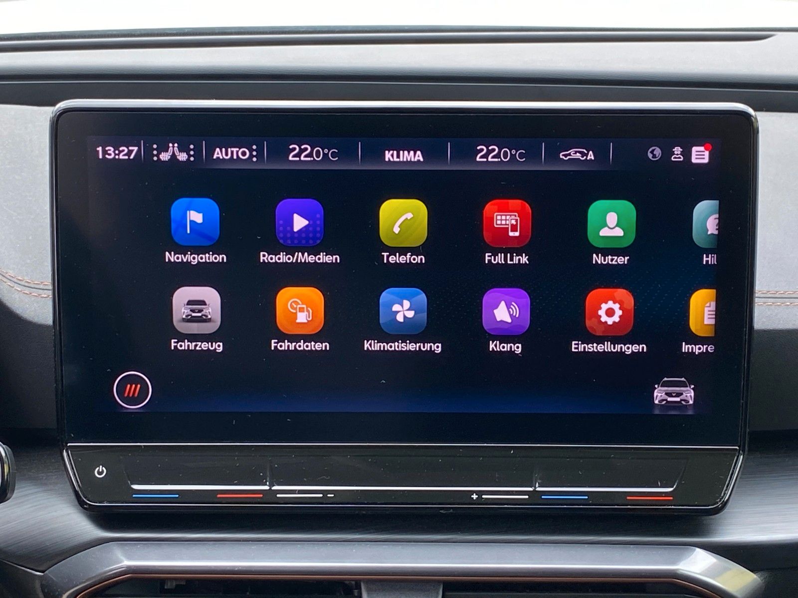 Fahrzeugabbildung CUPRA Formentor 1.5 TSI *Navi *AHZV-Vorb. *Parklenka.