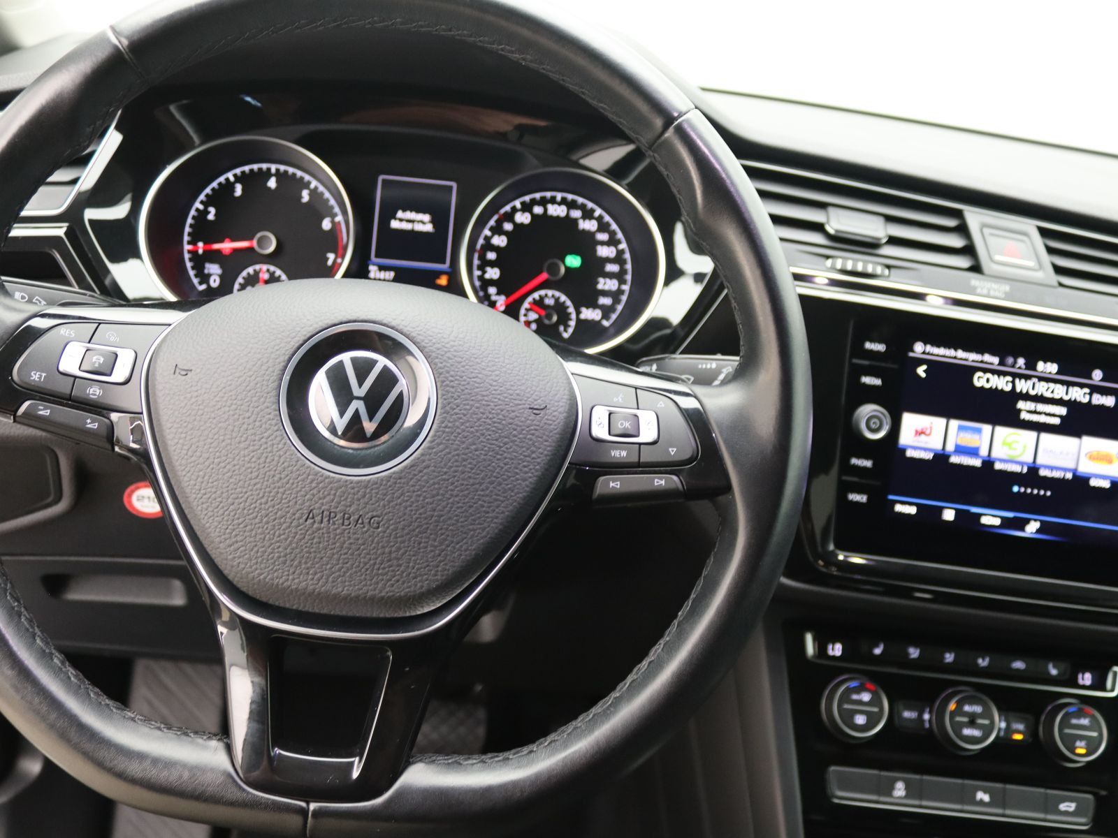 Volkswagen Touran - Bild 16