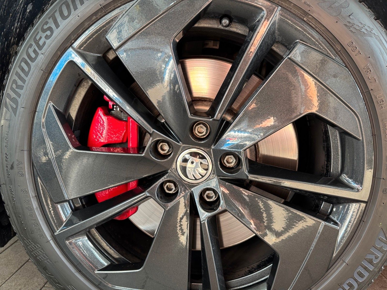 Fahrzeugabbildung SKODA Octavia Combi RS 2.0 TSI