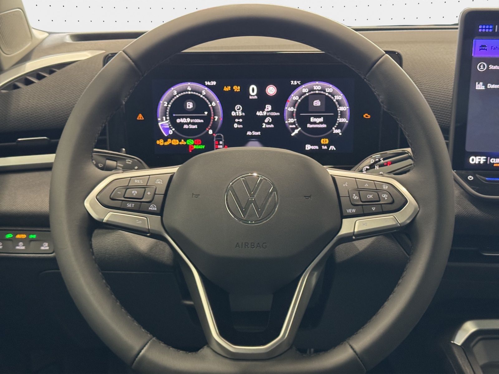 Volkswagen T-Roc - Bild 8