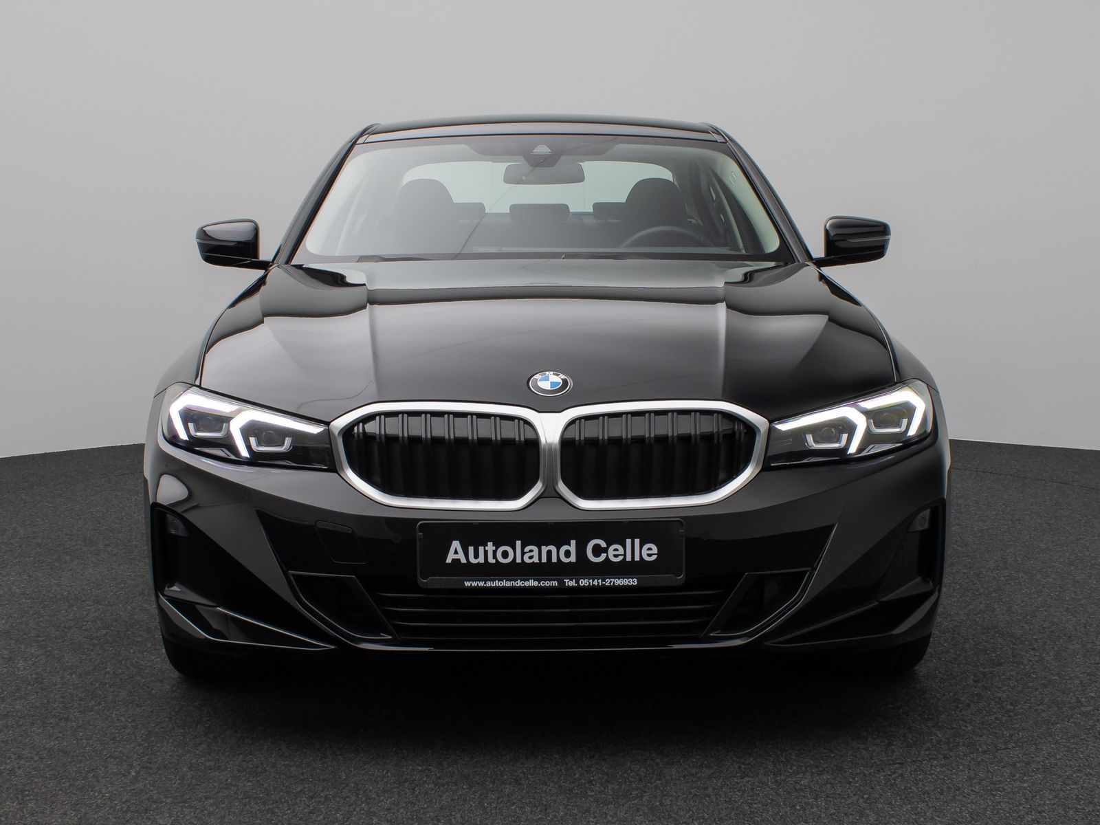 Fahrzeugabbildung BMW 318i GeschwindigReg DAB PDC Cockpit+ Widscreen