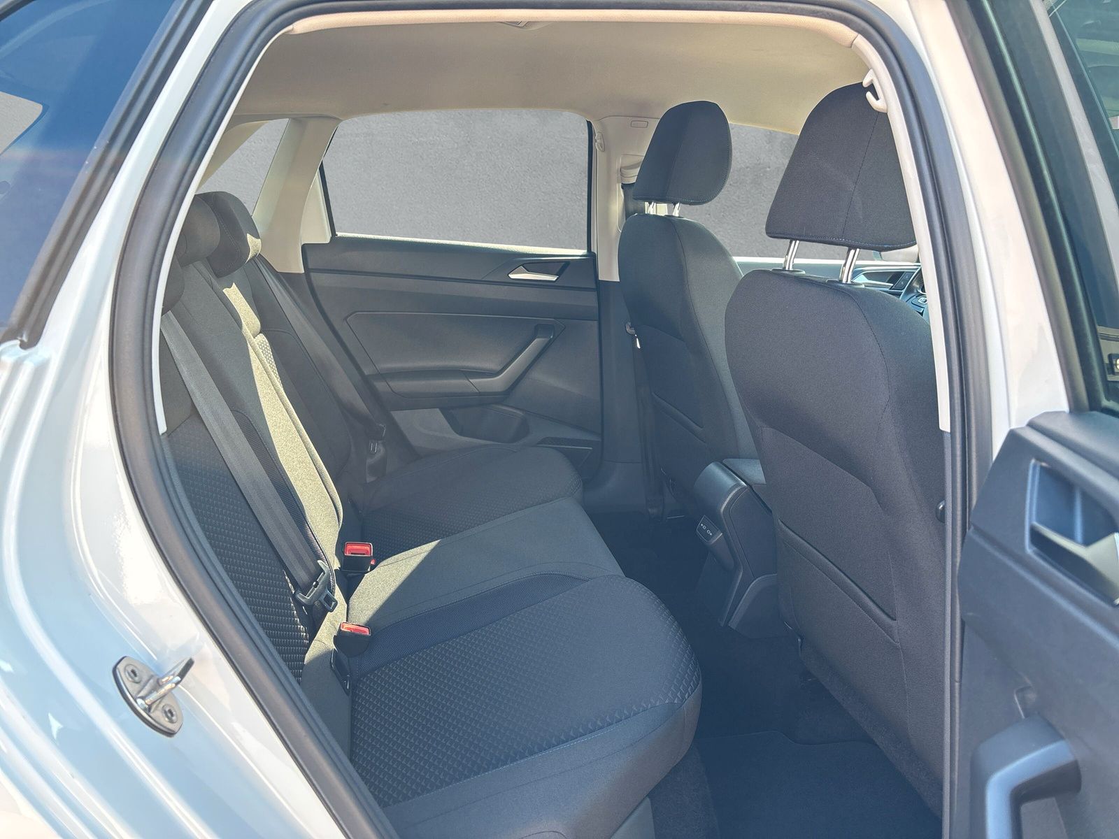 Fahrzeugabbildung Volkswagen Polo 1.0 TSI PDC AppConnect Sitzhzg.