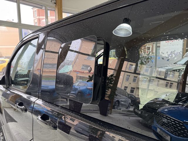 Ford Tourneo Custom 2.0 EcoBlue L1 Titanium