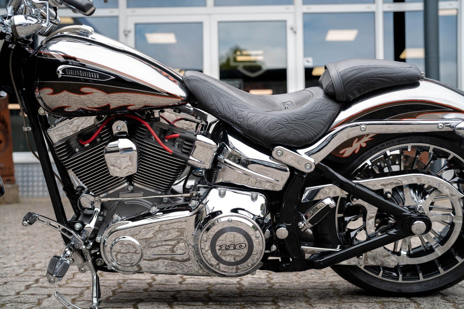 Fahrzeugabbildung Harley-Davidson FXSBSE CVO Breakout 110 cui - Twin Cam - Jekill