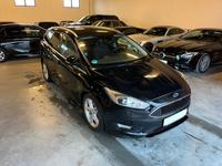 Ford Focus Turnier Titanium-FINANZIERUNG-GARANTIE-