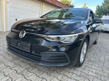 Volkswagen Golf - 1