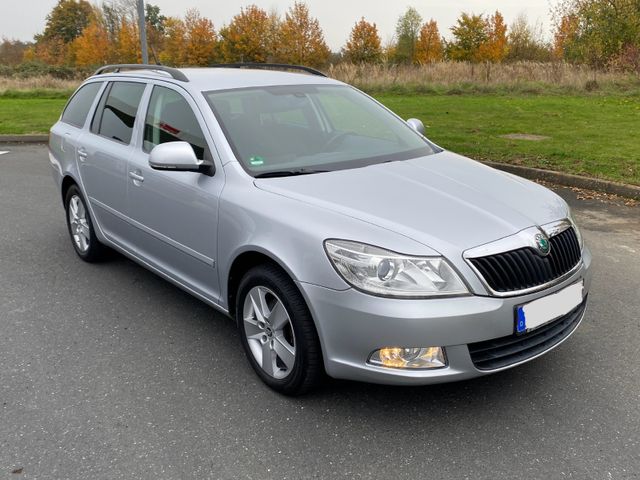 Skoda Octavia Combi*TÜV 2026*Inspektion*Tempomat*SHZ