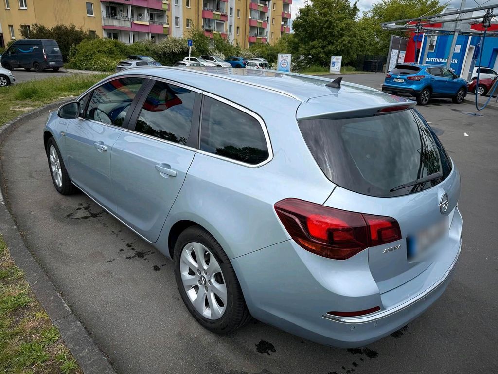 Image of Opel Astra