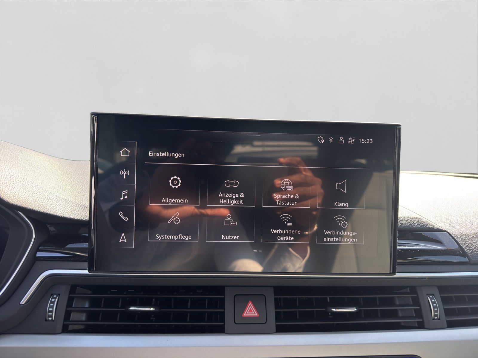 Audi A4 - Bild 17