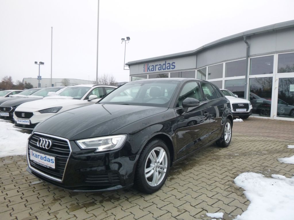 Audi A3 Sportback 35 TFSI >AUT/NAV/Sitzheiz/Einparkh<