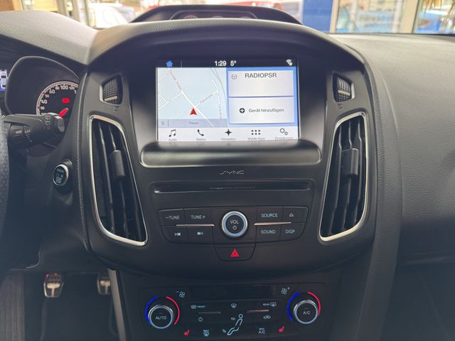 Ford Focus Turnier ST 250PS