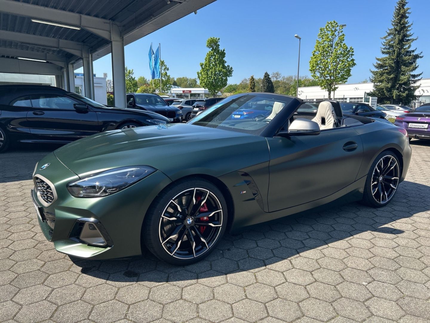 Fahrzeugabbildung BMW Z4 M40i 19/20' M-Räder Head-Up Harman/Kardon Nav