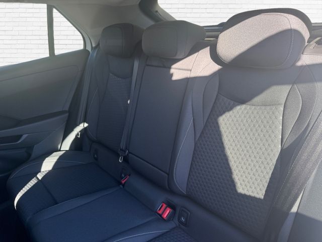 Fahrzeugabbildung Volkswagen T-Roc Life 1.5 l eTSI DSG KLIMA LED ALU