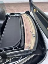 Mercedes-Benz 300 SL (R107) | 1986 | 126.450 km  - Mercedes-Benz SL 300: R107