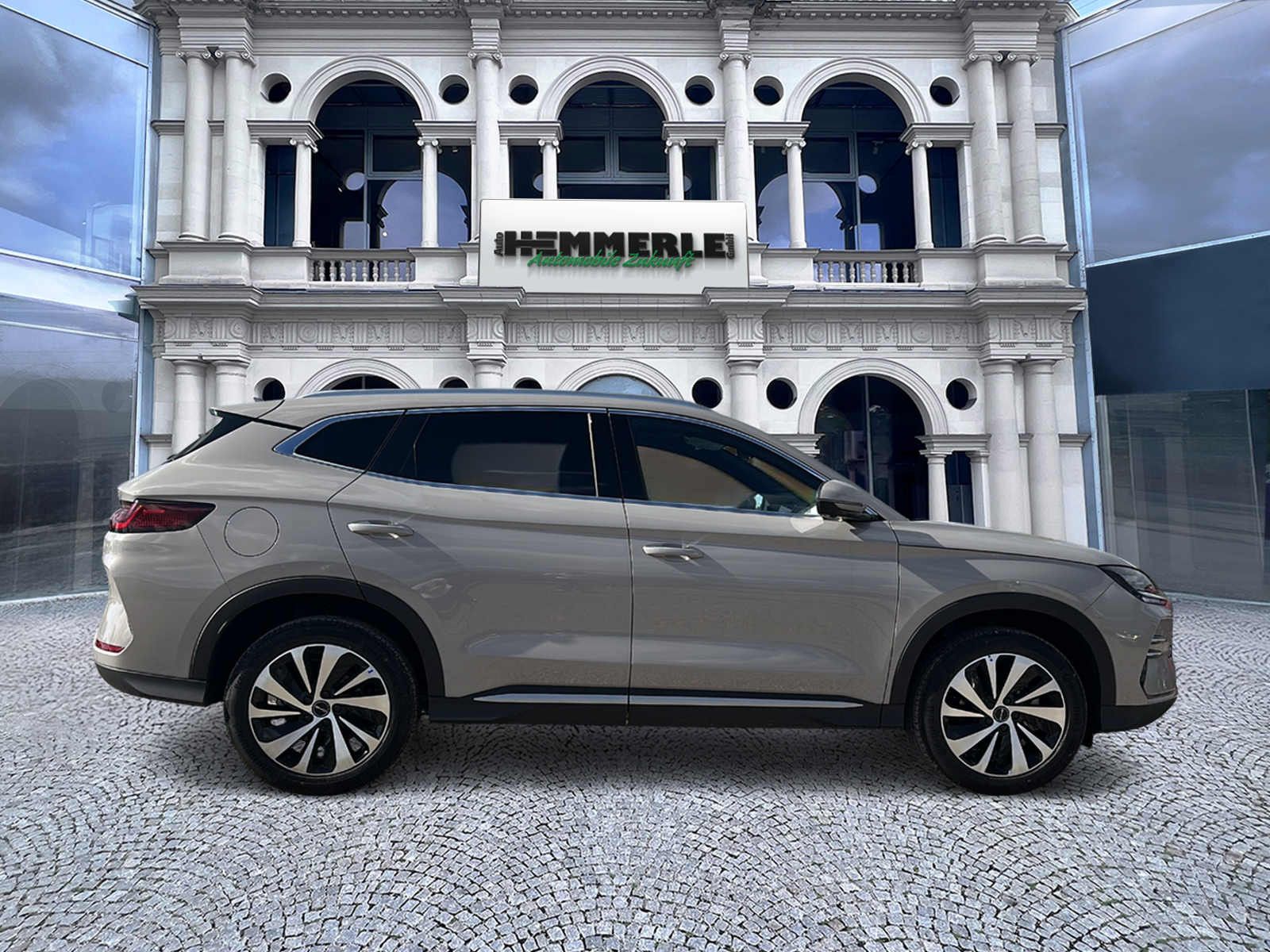 BYD SEAL U