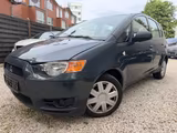 Mitsubishi Colt lim.Inform/KLIMA/TÜV NEU/VIELE RECHNUNGEN - Mitsubishi Colt Inform mit Benzin-Antrieb