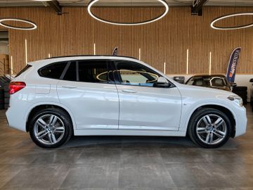 BMW X1 xDrive 25 i M Sport *PANO*LED*PDC*NAVI*LEDER*