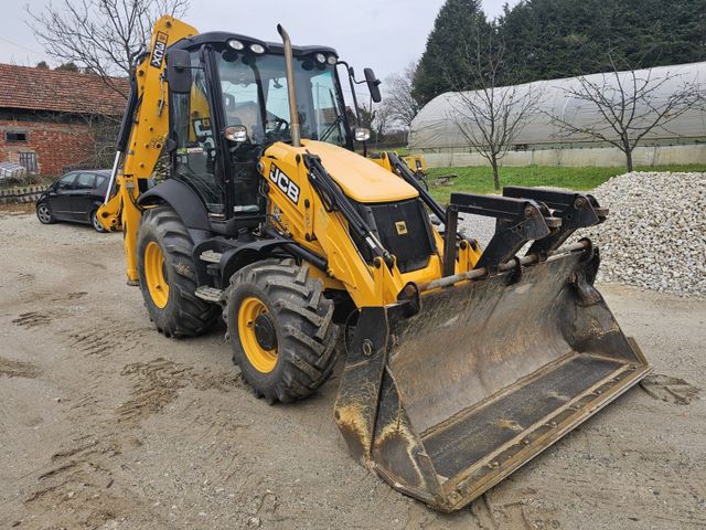 JCB 3CX CONTRACTOR PRO, 5670 Betriebsstunden