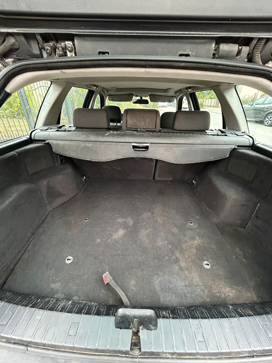 BMW 320 2005 — photo 15