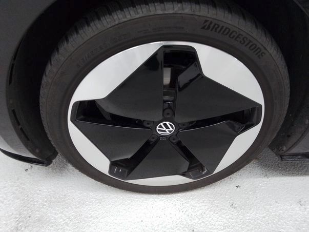 ID.3 GTX IQ.LIGHT+NAVI+PANO+AR HUD+KAMERA+HARMAN