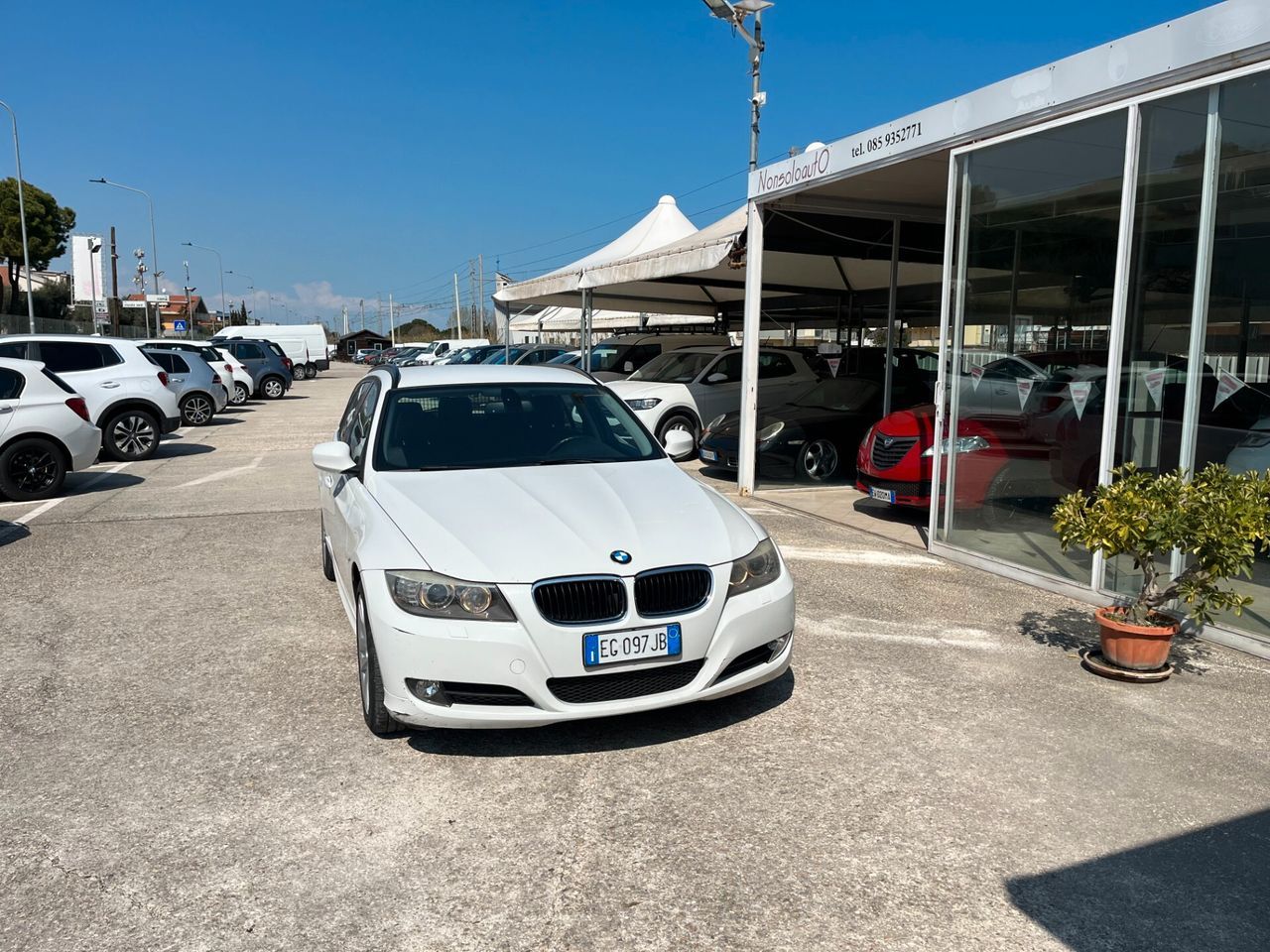 BMW 320 - 1