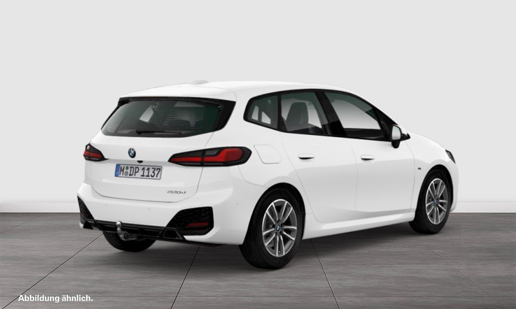 BMW 220 Active Tourer - Bild 2