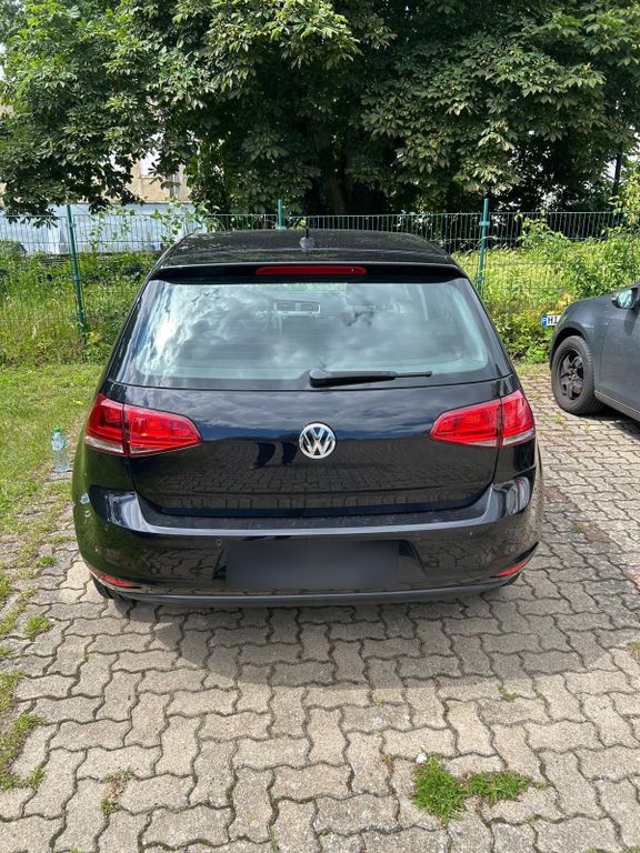 Image of Volkswagen Golf