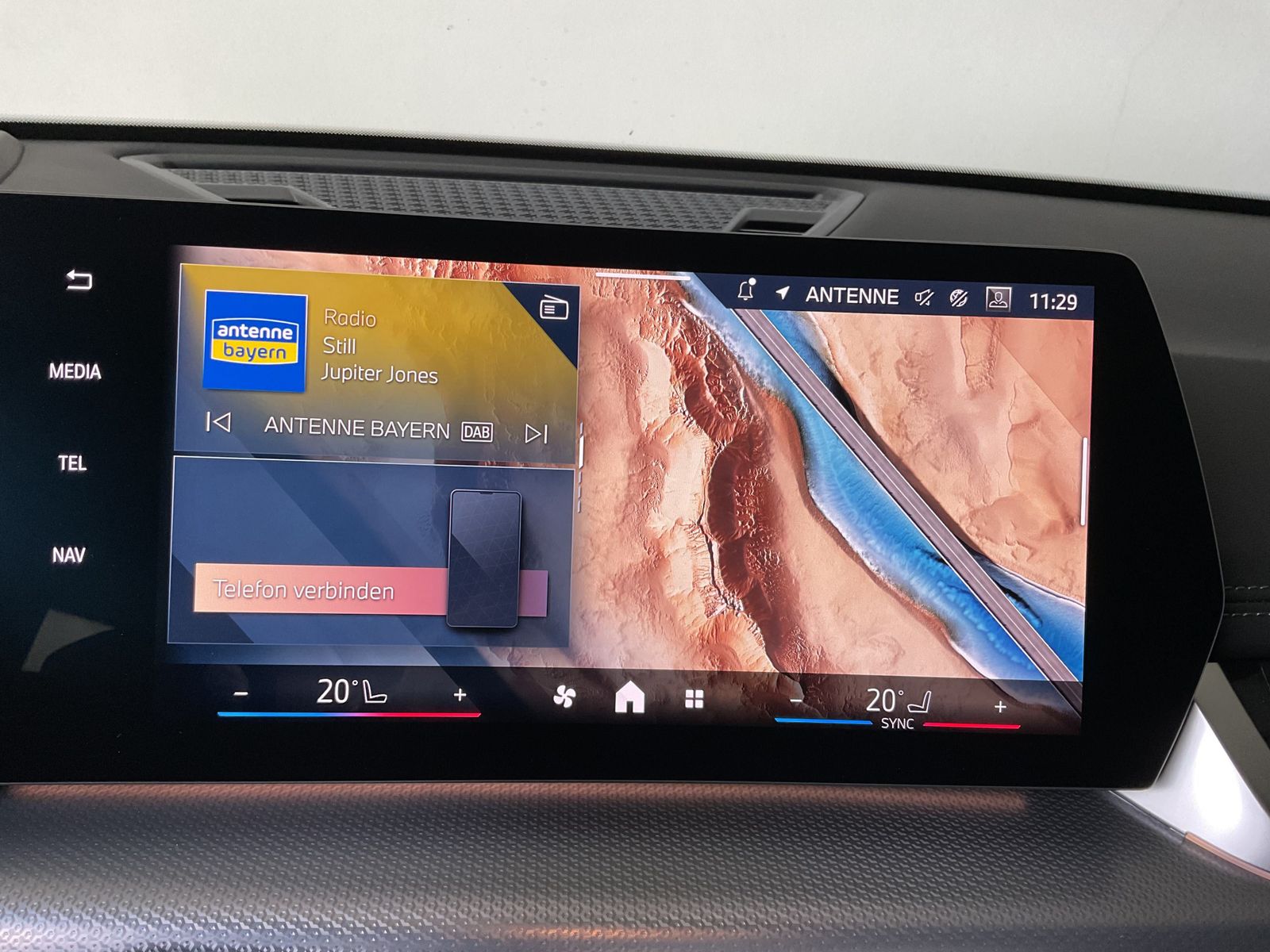 Fahrzeugeinzelansicht 9 Fahrzeugabbildung BMW iX1 eDrive20 |Head-Up Displ. |AHK |elektr. Heckk