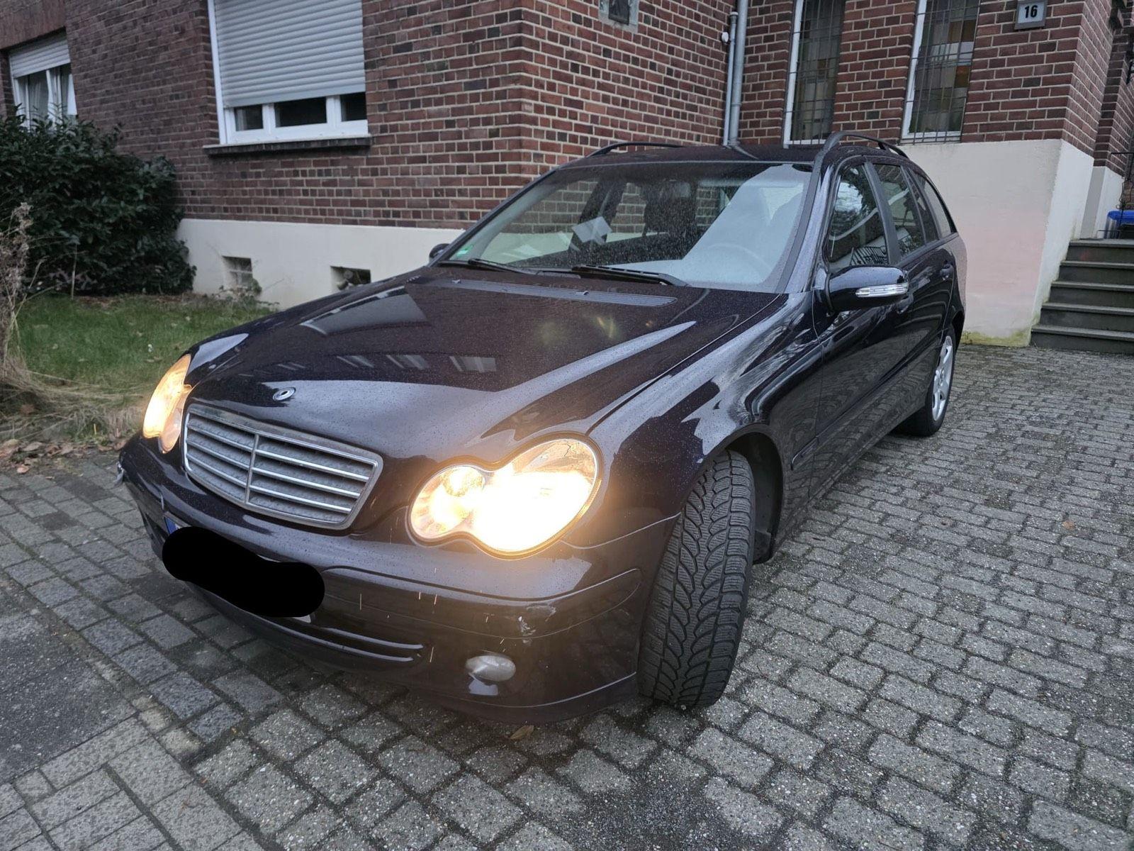 Mercedes-Benz 200