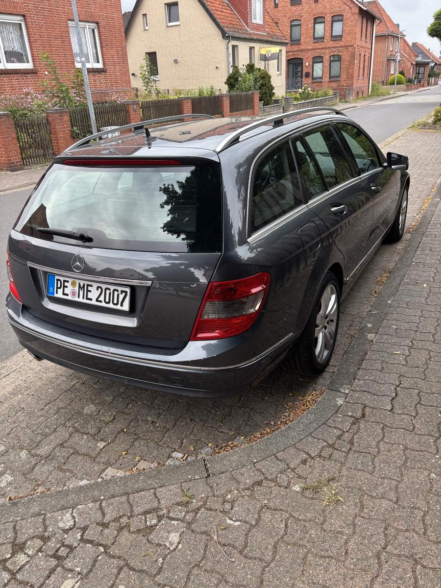 Mercedes-Benz C220 2010 — photo 6