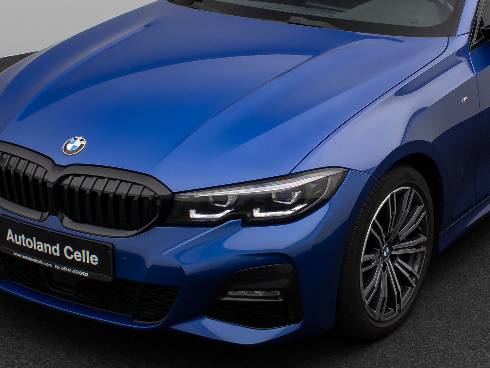 Fahrzeugabbildung BMW 330d M Sport HiFi DAB Stop&Go Fernlichtassist