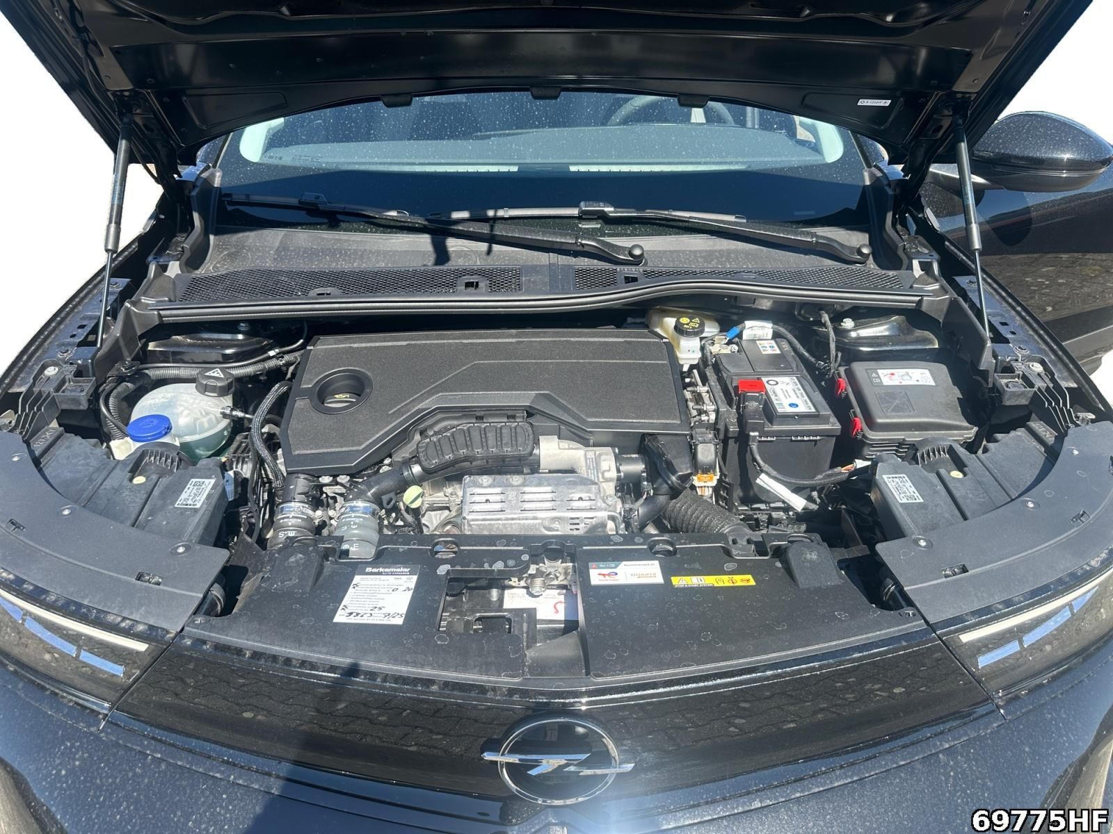 Fahrzeugabbildung Opel Mokka 1.2 Turbo Elegance 74kW