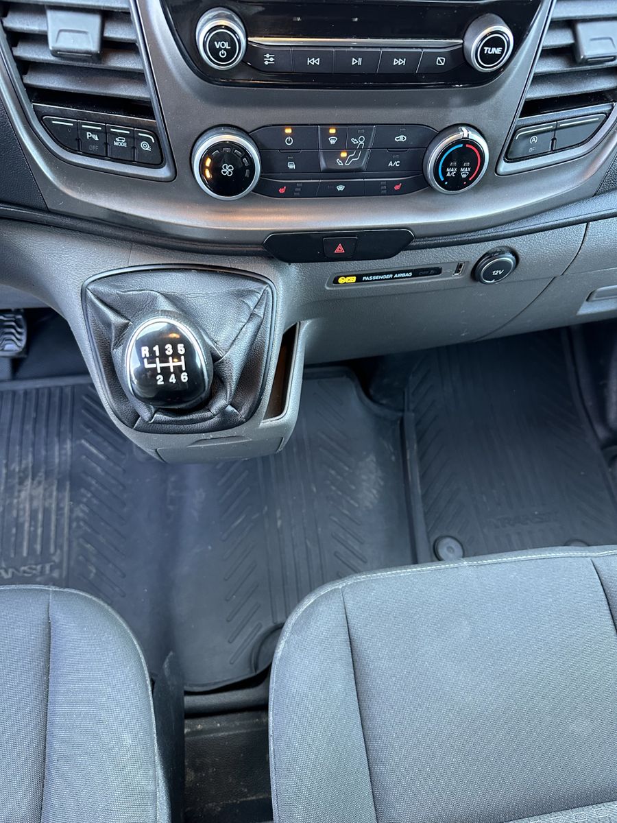 Fahrzeugabbildung Ford Custom 300 L2 NAV+BLUETOOTH+KAMERA+KLIMA+SHZ+ACC