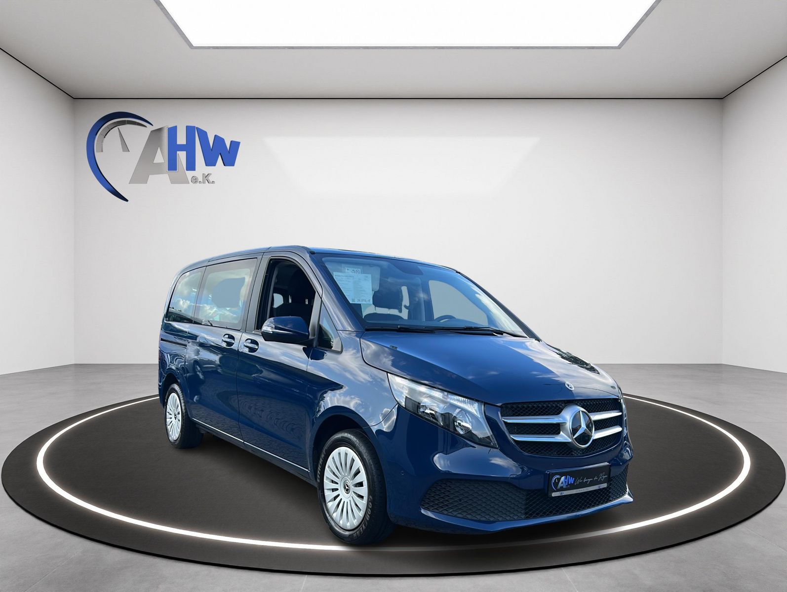 Fahrzeugabbildung Mercedes-Benz V 220 d RISE kompakt