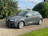 Audi A1 1.4 TDI Sportback - Grau Metallic - : Kleinwagen, Metallic