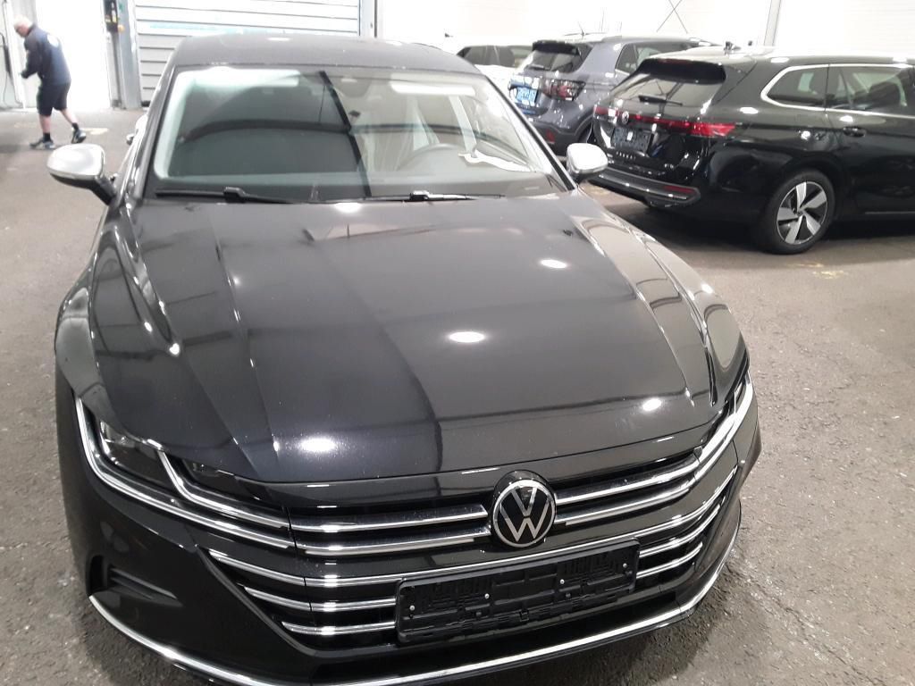 Volkswagen Arteon SB Elegance 2.0 TDI SCR DSG RFK*PDC*Tempo