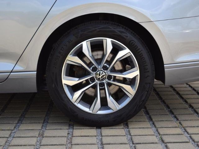 Passat Variant 2.0 TDI DSG AHK/PANORAMA/MATRIX-L