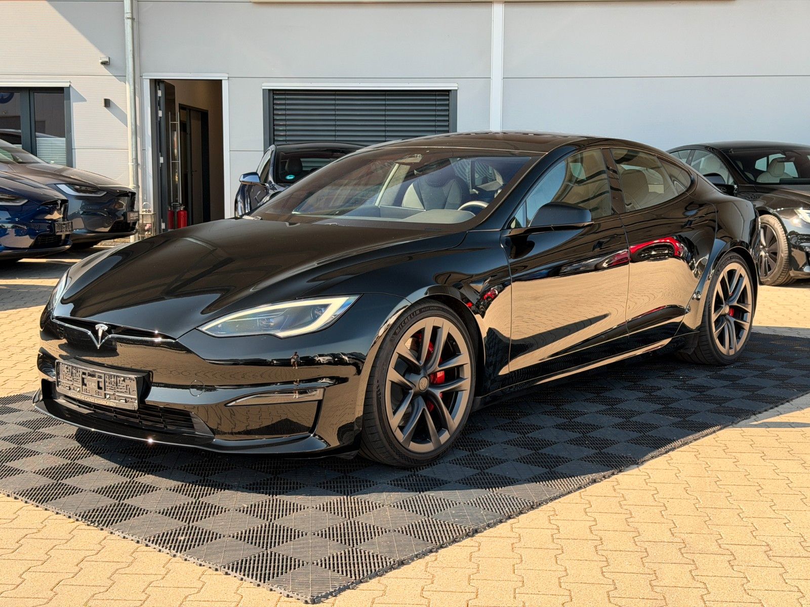 Tesla MODEL S PLAID |MATRIX LED|FULL SELF DRIVE| HW4