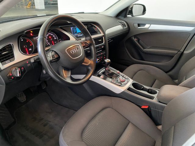 A4 Avant Attraction 2.0 TDI quattro NAVI+SHZ+EPH