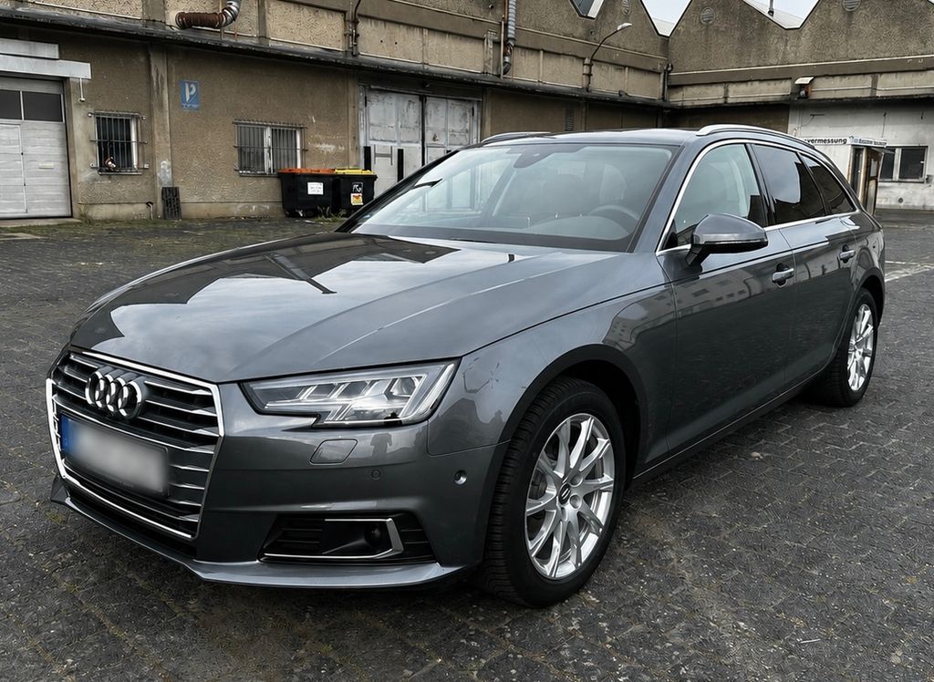 Image of Audi A4
