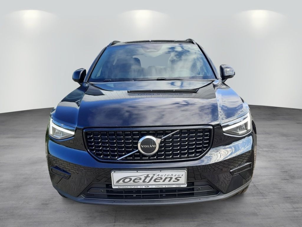 Volvo XC40 B3 Plus Dark FrontShHzg Kamera Winterpaket imagem 3