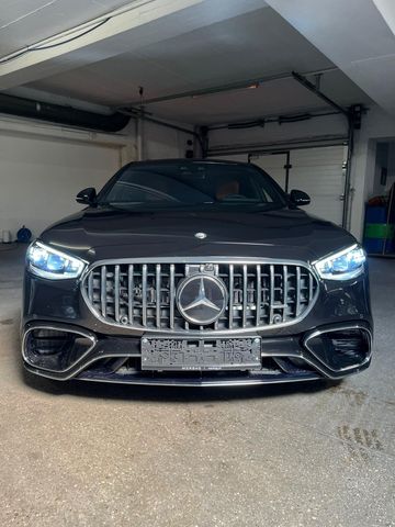 Mercedes-Benz S 63 AMG E Performance