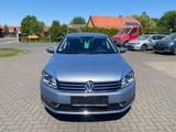 Volkswagen Passat Lim. Comfortline 1.Hand Navi Bi-Xenon Kam - Volkswagen Passat aus 2011: Comfortline