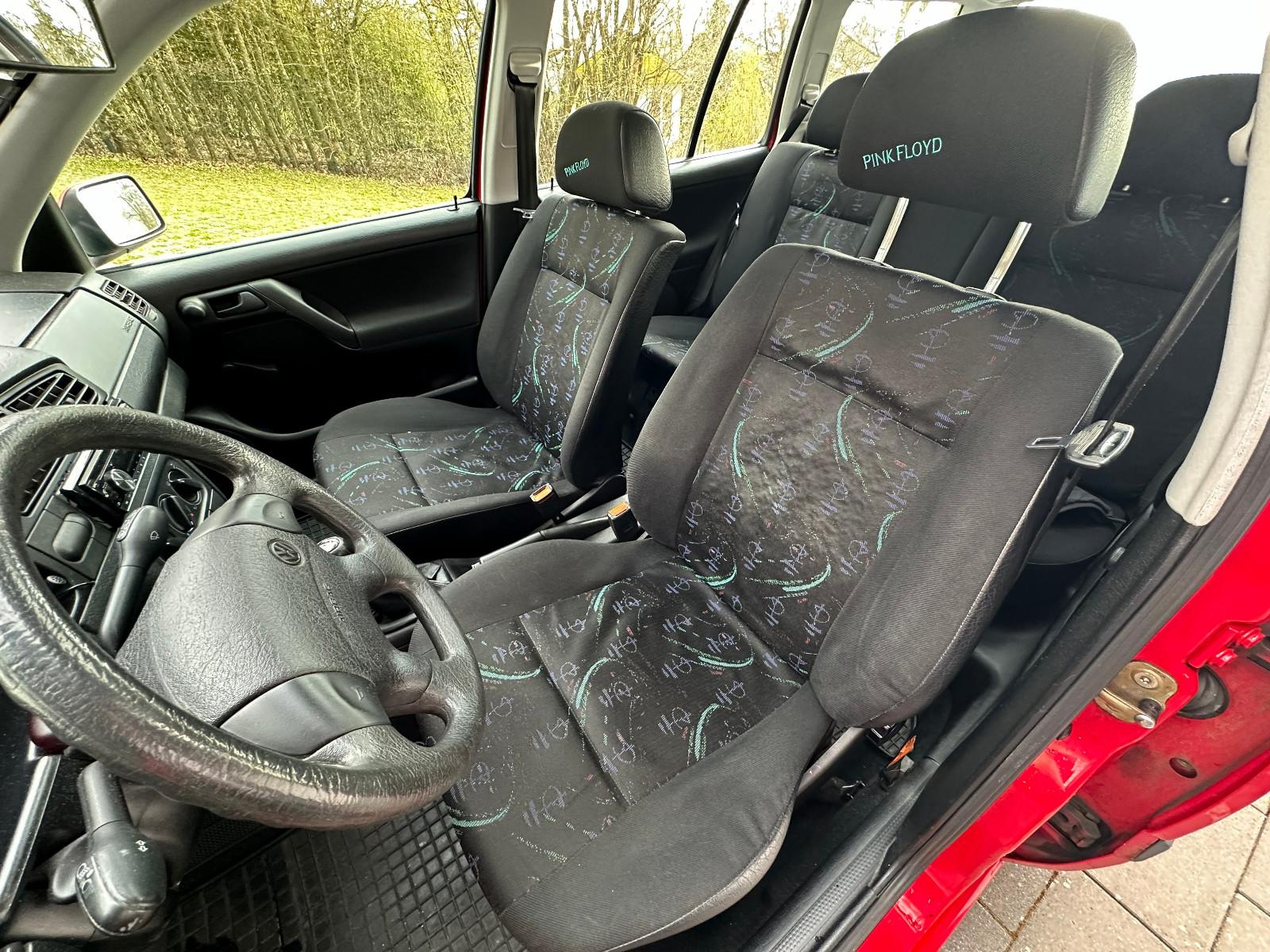 190bd382-8cc2-41c7-b493-c3c7e5828945