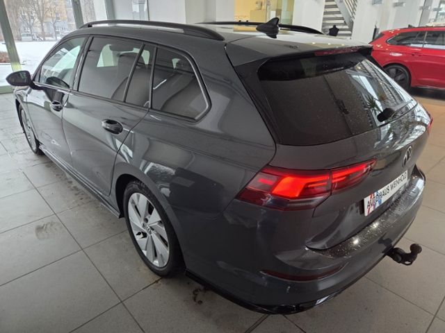 Golf VIII Variant R-Line 1.5 TSI DSG LED+ NAV AP