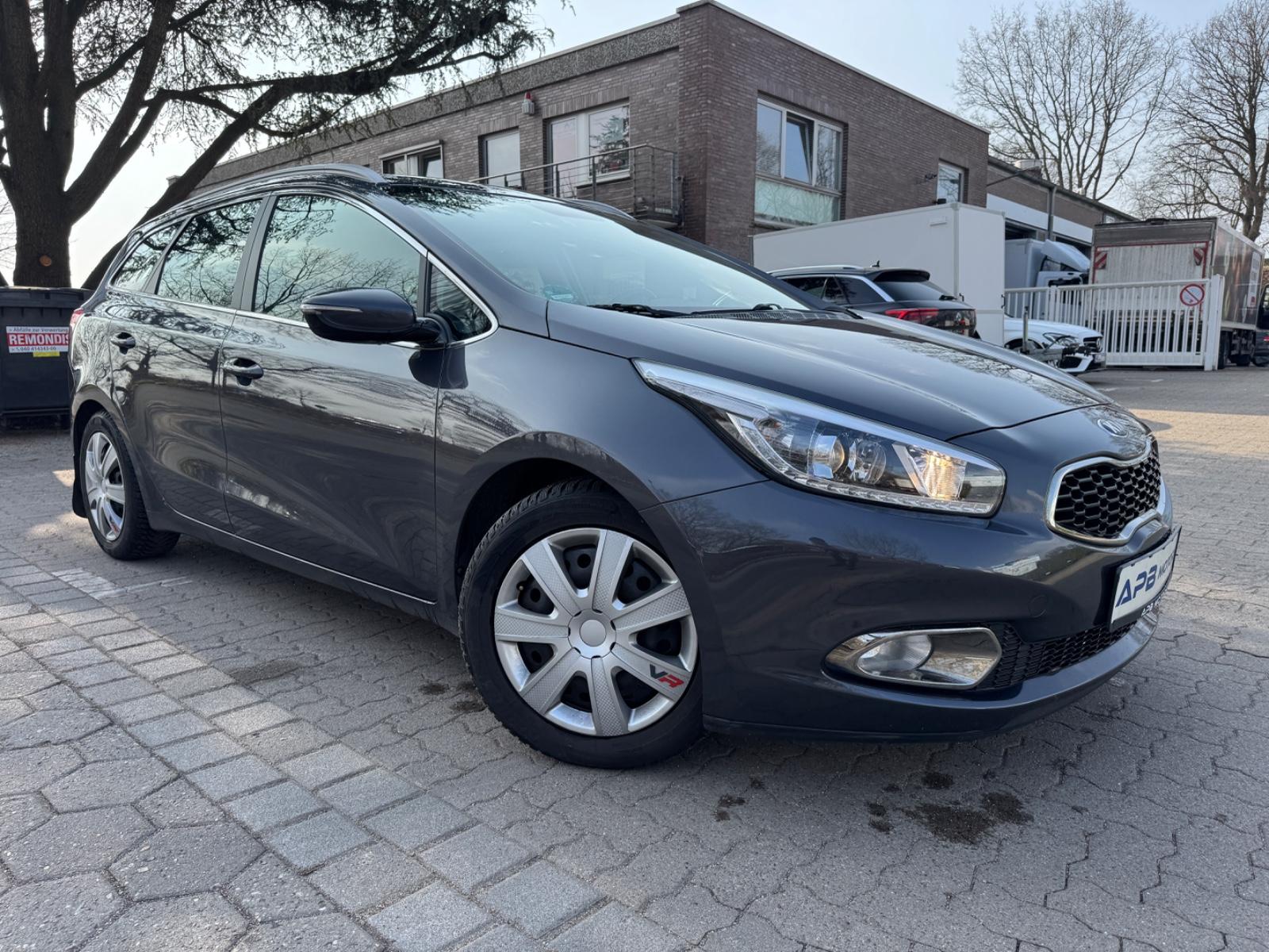 Kia cee'd SPORTSWAGON STAND+SITZ+LENKRADHZG. PDC