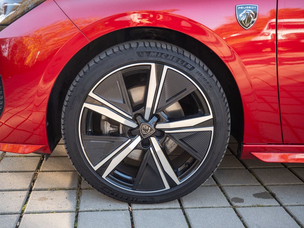 Peugeot 308 - Bild 9
