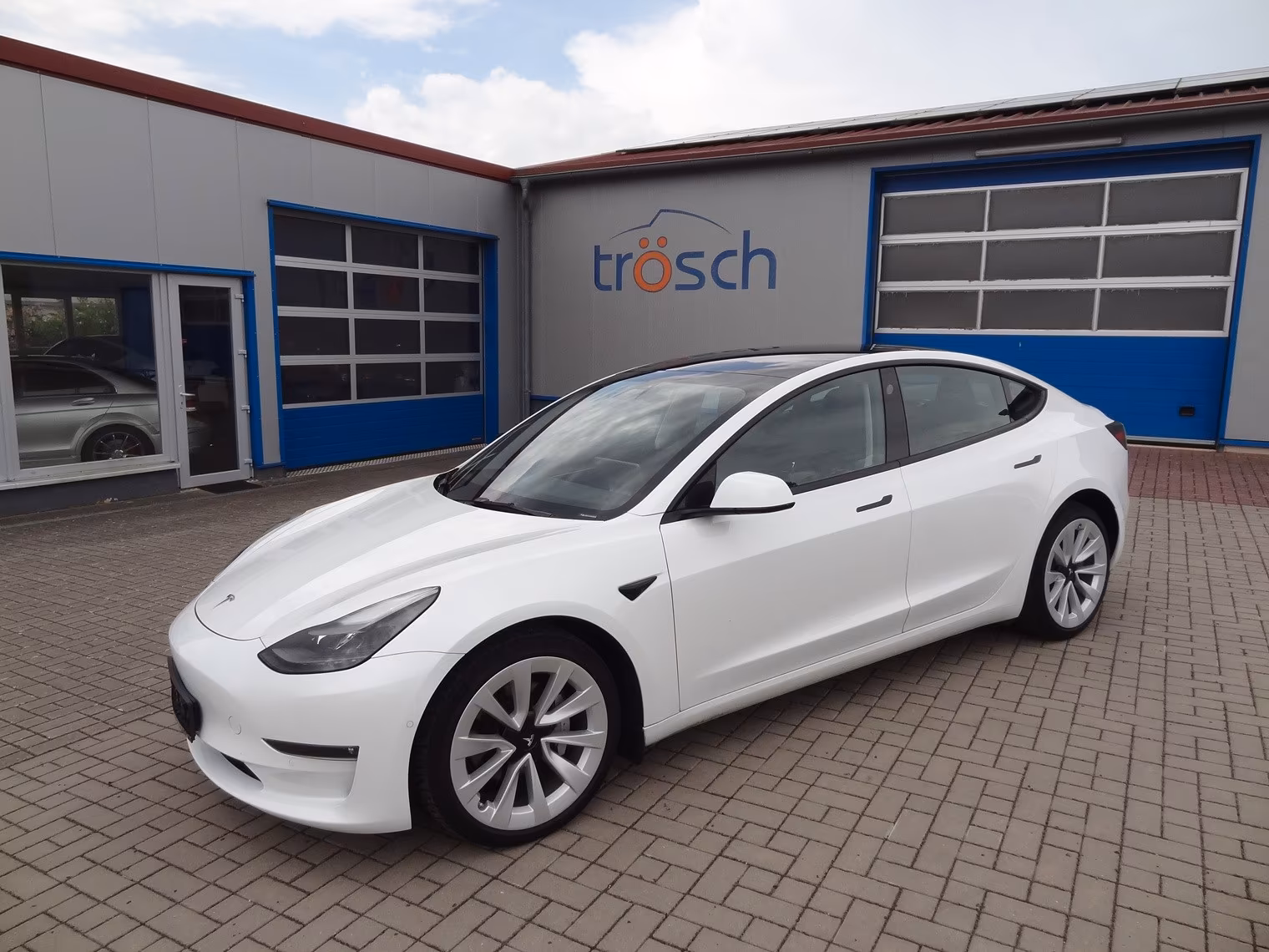 Tesla Model 3 Dual Motor, 1.Hand, EAP, 19" Felgen