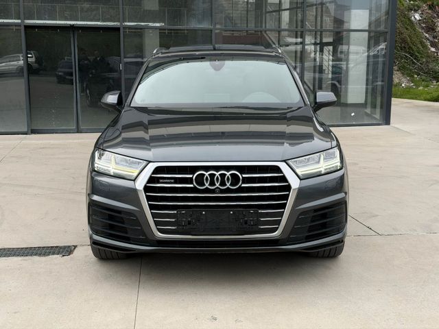 AUDI Q7 3.0 TFSI S-line Full 6+1 