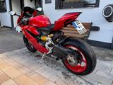 Ducati Panigale V2 1299 S unfallfrei mit frische Desmo - DUCATI DESMO